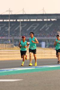 BIB: 515, 50355
                            <button type="button" onclick="openModal(10521887)" class="btn btn-primary btn-sm float-right btn-popup" data-toggle="modal" data-target=".modal-high-quality">
                        <i class="fas fa-shopping-cart"></i> Add to Cart
                    </button>
                                            <button type="button" onclick="isThisMe(10521887, true)" class="btn btn-success btn-sm float-right btn-popup btn-isme hidden" data-toggle="tooltip" data-placement="bottom" title="นี่คือรูปของคุณใช่ไหม คลิกที่นี่เพื่อเอาเข้าอัลบั้ม">
                        <i class="fas fa-plus"></i> Add to album
                    </button>
                    <button type="button" onclick="isThisMe(10521887, false)" class="btn btn-warning btn-sm float-right btn-popup btn-isnotme hidden">
                        <i class="fas fa-ban"></i> Remove from album
                    </button>