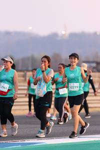 BIB: 52219, 52961
                            <button type="button" onclick="openModal(10532008)" class="btn btn-primary btn-sm float-right btn-popup" data-toggle="modal" data-target=".modal-high-quality">
                        <i class="fas fa-shopping-cart"></i> Add to Cart
                    </button>
                                            <button type="button" onclick="isThisMe(10532008, true)" class="btn btn-success btn-sm float-right btn-popup btn-isme hidden" data-toggle="tooltip" data-placement="bottom" title="นี่คือรูปของคุณใช่ไหม คลิกที่นี่เพื่อเอาเข้าอัลบั้ม">
                        <i class="fas fa-plus"></i> Add to album
                    </button>
                    <button type="button" onclick="isThisMe(10532008, false)" class="btn btn-warning btn-sm float-right btn-popup btn-isnotme hidden">
                        <i class="fas fa-ban"></i> Remove from album
                    </button>