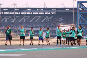 BIB: 
                            <button type="button" onclick="openModal(10565050)" class="btn btn-primary btn-sm float-right btn-popup" data-toggle="modal" data-target=".modal-high-quality">
                        <i class="fas fa-shopping-cart"></i> Add to Cart
                    </button>
                                            <button type="button" onclick="isThisMe(10565050, true)" class="btn btn-success btn-sm float-right btn-popup btn-isme hidden" data-toggle="tooltip" data-placement="bottom" title="นี่คือรูปของคุณใช่ไหม คลิกที่นี่เพื่อเอาเข้าอัลบั้ม">
                        <i class="fas fa-plus"></i> Add to album
                    </button>
                    <button type="button" onclick="isThisMe(10565050, false)" class="btn btn-warning btn-sm float-right btn-popup btn-isnotme hidden">
                        <i class="fas fa-ban"></i> Remove from album
                    </button>