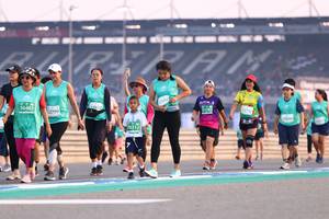 BIB: 62632, 50485, 1783, 52799, 53049, 70312
                            <button type="button" onclick="openModal(10538955)" class="btn btn-primary btn-sm float-right btn-popup" data-toggle="modal" data-target=".modal-high-quality">
                        <i class="fas fa-shopping-cart"></i> Add to Cart
                    </button>
                                            <button type="button" onclick="isThisMe(10538955, true)" class="btn btn-success btn-sm float-right btn-popup btn-isme hidden" data-toggle="tooltip" data-placement="bottom" title="นี่คือรูปของคุณใช่ไหม คลิกที่นี่เพื่อเอาเข้าอัลบั้ม">
                        <i class="fas fa-plus"></i> Add to album
                    </button>
                    <button type="button" onclick="isThisMe(10538955, false)" class="btn btn-warning btn-sm float-right btn-popup btn-isnotme hidden">
                        <i class="fas fa-ban"></i> Remove from album
                    </button>