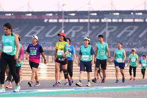 BIB: 51964, 52582, 52736, 51783, 53049, 52419
                            <button type="button" onclick="openModal(10539041)" class="btn btn-primary btn-sm float-right btn-popup" data-toggle="modal" data-target=".modal-high-quality">
                        <i class="fas fa-shopping-cart"></i> Add to Cart
                    </button>
                                            <button type="button" onclick="isThisMe(10539041, true)" class="btn btn-success btn-sm float-right btn-popup btn-isme hidden" data-toggle="tooltip" data-placement="bottom" title="นี่คือรูปของคุณใช่ไหม คลิกที่นี่เพื่อเอาเข้าอัลบั้ม">
                        <i class="fas fa-plus"></i> Add to album
                    </button>
                    <button type="button" onclick="isThisMe(10539041, false)" class="btn btn-warning btn-sm float-right btn-popup btn-isnotme hidden">
                        <i class="fas fa-ban"></i> Remove from album
                    </button>