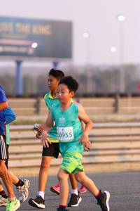 BIB: 50955
                            <button type="button" onclick="openModal(10529061)" class="btn btn-primary btn-sm float-right btn-popup" data-toggle="modal" data-target=".modal-high-quality">
                        <i class="fas fa-shopping-cart"></i> Add to Cart
                    </button>
                                            <button type="button" onclick="isThisMe(10529061, true)" class="btn btn-success btn-sm float-right btn-popup btn-isme hidden" data-toggle="tooltip" data-placement="bottom" title="นี่คือรูปของคุณใช่ไหม คลิกที่นี่เพื่อเอาเข้าอัลบั้ม">
                        <i class="fas fa-plus"></i> Add to album
                    </button>
                    <button type="button" onclick="isThisMe(10529061, false)" class="btn btn-warning btn-sm float-right btn-popup btn-isnotme hidden">
                        <i class="fas fa-ban"></i> Remove from album
                    </button>