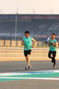 BIB: 168, 50084
                            <button type="button" onclick="openModal(10523329)" class="btn btn-primary btn-sm float-right btn-popup" data-toggle="modal" data-target=".modal-high-quality">
                        <i class="fas fa-shopping-cart"></i> Add to Cart
                    </button>
                                            <button type="button" onclick="isThisMe(10523329, true)" class="btn btn-success btn-sm float-right btn-popup btn-isme hidden" data-toggle="tooltip" data-placement="bottom" title="นี่คือรูปของคุณใช่ไหม คลิกที่นี่เพื่อเอาเข้าอัลบั้ม">
                        <i class="fas fa-plus"></i> Add to album
                    </button>
                    <button type="button" onclick="isThisMe(10523329, false)" class="btn btn-warning btn-sm float-right btn-popup btn-isnotme hidden">
                        <i class="fas fa-ban"></i> Remove from album
                    </button>