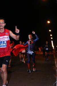 BIB: 2042, 44044
                            <button type="button" onclick="openModal(12253279)" class="btn btn-primary btn-sm float-right btn-popup" data-toggle="modal" data-target=".modal-high-quality">
                        <i class="fas fa-shopping-cart"></i> Add to Cart
                    </button>
                                            <button type="button" onclick="isThisMe(12253279, true)" class="btn btn-success btn-sm float-right btn-popup btn-isme hidden" data-toggle="tooltip" data-placement="bottom" title="นี่คือรูปของคุณใช่ไหม คลิกที่นี่เพื่อเอาเข้าอัลบั้ม">
                        <i class="fas fa-plus"></i> Add to album
                    </button>
                    <button type="button" onclick="isThisMe(12253279, false)" class="btn btn-warning btn-sm float-right btn-popup btn-isnotme hidden">
                        <i class="fas fa-ban"></i> Remove from album
                    </button>