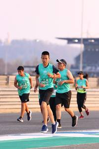 BIB: 5027, 50032, 0361, 162
                            <button type="button" onclick="openModal(10532940)" class="btn btn-primary btn-sm float-right btn-popup" data-toggle="modal" data-target=".modal-high-quality">
                        <i class="fas fa-shopping-cart"></i> Add to Cart
                    </button>
                                            <button type="button" onclick="isThisMe(10532940, true)" class="btn btn-success btn-sm float-right btn-popup btn-isme hidden" data-toggle="tooltip" data-placement="bottom" title="นี่คือรูปของคุณใช่ไหม คลิกที่นี่เพื่อเอาเข้าอัลบั้ม">
                        <i class="fas fa-plus"></i> Add to album
                    </button>
                    <button type="button" onclick="isThisMe(10532940, false)" class="btn btn-warning btn-sm float-right btn-popup btn-isnotme hidden">
                        <i class="fas fa-ban"></i> Remove from album
                    </button>