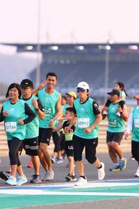 BIB: 530, 50992, 51156
                            <button type="button" onclick="openModal(10538127)" class="btn btn-primary btn-sm float-right btn-popup" data-toggle="modal" data-target=".modal-high-quality">
                        <i class="fas fa-shopping-cart"></i> Add to Cart
                    </button>
                                            <button type="button" onclick="isThisMe(10538127, true)" class="btn btn-success btn-sm float-right btn-popup btn-isme hidden" data-toggle="tooltip" data-placement="bottom" title="นี่คือรูปของคุณใช่ไหม คลิกที่นี่เพื่อเอาเข้าอัลบั้ม">
                        <i class="fas fa-plus"></i> Add to album
                    </button>
                    <button type="button" onclick="isThisMe(10538127, false)" class="btn btn-warning btn-sm float-right btn-popup btn-isnotme hidden">
                        <i class="fas fa-ban"></i> Remove from album
                    </button>