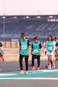 BIB: 50974, 2424, 53064
                            <button type="button" onclick="openModal(10527702)" class="btn btn-primary btn-sm float-right btn-popup" data-toggle="modal" data-target=".modal-high-quality">
                        <i class="fas fa-shopping-cart"></i> Add to Cart
                    </button>
                                            <button type="button" onclick="isThisMe(10527702, true)" class="btn btn-success btn-sm float-right btn-popup btn-isme hidden" data-toggle="tooltip" data-placement="bottom" title="นี่คือรูปของคุณใช่ไหม คลิกที่นี่เพื่อเอาเข้าอัลบั้ม">
                        <i class="fas fa-plus"></i> Add to album
                    </button>
                    <button type="button" onclick="isThisMe(10527702, false)" class="btn btn-warning btn-sm float-right btn-popup btn-isnotme hidden">
                        <i class="fas fa-ban"></i> Remove from album
                    </button>