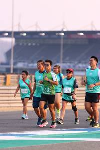 BIB: 51962, 51117, 1756, 52708
                            <button type="button" onclick="openModal(10532936)" class="btn btn-primary btn-sm float-right btn-popup" data-toggle="modal" data-target=".modal-high-quality">
                        <i class="fas fa-shopping-cart"></i> Add to Cart
                    </button>
                                            <button type="button" onclick="isThisMe(10532936, true)" class="btn btn-success btn-sm float-right btn-popup btn-isme hidden" data-toggle="tooltip" data-placement="bottom" title="นี่คือรูปของคุณใช่ไหม คลิกที่นี่เพื่อเอาเข้าอัลบั้ม">
                        <i class="fas fa-plus"></i> Add to album
                    </button>
                    <button type="button" onclick="isThisMe(10532936, false)" class="btn btn-warning btn-sm float-right btn-popup btn-isnotme hidden">
                        <i class="fas fa-ban"></i> Remove from album
                    </button>