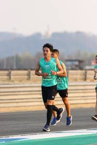 BIB: 560, 252
                            <button type="button" onclick="openModal(10524934)" class="btn btn-primary btn-sm float-right btn-popup" data-toggle="modal" data-target=".modal-high-quality">
                        <i class="fas fa-shopping-cart"></i> Add to Cart
                    </button>
                                            <button type="button" onclick="isThisMe(10524934, true)" class="btn btn-success btn-sm float-right btn-popup btn-isme hidden" data-toggle="tooltip" data-placement="bottom" title="นี่คือรูปของคุณใช่ไหม คลิกที่นี่เพื่อเอาเข้าอัลบั้ม">
                        <i class="fas fa-plus"></i> Add to album
                    </button>
                    <button type="button" onclick="isThisMe(10524934, false)" class="btn btn-warning btn-sm float-right btn-popup btn-isnotme hidden">
                        <i class="fas fa-ban"></i> Remove from album
                    </button>