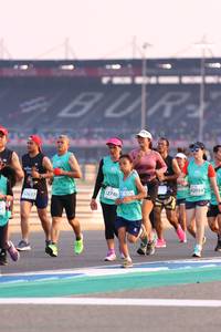 BIB: 82954, 2748, 2617
                            <button type="button" onclick="openModal(10534368)" class="btn btn-primary btn-sm float-right btn-popup" data-toggle="modal" data-target=".modal-high-quality">
                        <i class="fas fa-shopping-cart"></i> Add to Cart
                    </button>
                                            <button type="button" onclick="isThisMe(10534368, true)" class="btn btn-success btn-sm float-right btn-popup btn-isme hidden" data-toggle="tooltip" data-placement="bottom" title="นี่คือรูปของคุณใช่ไหม คลิกที่นี่เพื่อเอาเข้าอัลบั้ม">
                        <i class="fas fa-plus"></i> Add to album
                    </button>
                    <button type="button" onclick="isThisMe(10534368, false)" class="btn btn-warning btn-sm float-right btn-popup btn-isnotme hidden">
                        <i class="fas fa-ban"></i> Remove from album
                    </button>