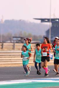 BIB: 52403, 50040, 51515, 52230
                            <button type="button" onclick="openModal(10533608)" class="btn btn-primary btn-sm float-right btn-popup" data-toggle="modal" data-target=".modal-high-quality">
                        <i class="fas fa-shopping-cart"></i> Add to Cart
                    </button>
                                            <button type="button" onclick="isThisMe(10533608, true)" class="btn btn-success btn-sm float-right btn-popup btn-isme hidden" data-toggle="tooltip" data-placement="bottom" title="นี่คือรูปของคุณใช่ไหม คลิกที่นี่เพื่อเอาเข้าอัลบั้ม">
                        <i class="fas fa-plus"></i> Add to album
                    </button>
                    <button type="button" onclick="isThisMe(10533608, false)" class="btn btn-warning btn-sm float-right btn-popup btn-isnotme hidden">
                        <i class="fas fa-ban"></i> Remove from album
                    </button>