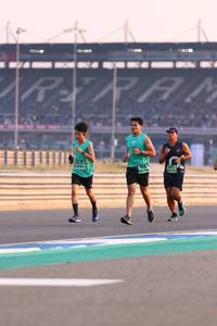 BIB: 1718
                            <button type="button" onclick="openModal(10529565)" class="btn btn-primary btn-sm float-right btn-popup" data-toggle="modal" data-target=".modal-high-quality">
                        <i class="fas fa-shopping-cart"></i> Add to Cart
                    </button>
                                            <button type="button" onclick="isThisMe(10529565, true)" class="btn btn-success btn-sm float-right btn-popup btn-isme hidden" data-toggle="tooltip" data-placement="bottom" title="นี่คือรูปของคุณใช่ไหม คลิกที่นี่เพื่อเอาเข้าอัลบั้ม">
                        <i class="fas fa-plus"></i> Add to album
                    </button>
                    <button type="button" onclick="isThisMe(10529565, false)" class="btn btn-warning btn-sm float-right btn-popup btn-isnotme hidden">
                        <i class="fas fa-ban"></i> Remove from album
                    </button>