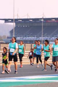 BIB: 5268, 2018, 2773, 232
                            <button type="button" onclick="openModal(10531755)" class="btn btn-primary btn-sm float-right btn-popup" data-toggle="modal" data-target=".modal-high-quality">
                        <i class="fas fa-shopping-cart"></i> Add to Cart
                    </button>
                                            <button type="button" onclick="isThisMe(10531755, true)" class="btn btn-success btn-sm float-right btn-popup btn-isme hidden" data-toggle="tooltip" data-placement="bottom" title="นี่คือรูปของคุณใช่ไหม คลิกที่นี่เพื่อเอาเข้าอัลบั้ม">
                        <i class="fas fa-plus"></i> Add to album
                    </button>
                    <button type="button" onclick="isThisMe(10531755, false)" class="btn btn-warning btn-sm float-right btn-popup btn-isnotme hidden">
                        <i class="fas fa-ban"></i> Remove from album
                    </button>