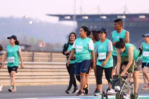 BIB: 51166, 52716, 53097, 0848
                            <button type="button" onclick="openModal(10554526)" class="btn btn-primary btn-sm float-right btn-popup" data-toggle="modal" data-target=".modal-high-quality">
                        <i class="fas fa-shopping-cart"></i> Add to Cart
                    </button>
                                            <button type="button" onclick="isThisMe(10554526, true)" class="btn btn-success btn-sm float-right btn-popup btn-isme hidden" data-toggle="tooltip" data-placement="bottom" title="นี่คือรูปของคุณใช่ไหม คลิกที่นี่เพื่อเอาเข้าอัลบั้ม">
                        <i class="fas fa-plus"></i> Add to album
                    </button>
                    <button type="button" onclick="isThisMe(10554526, false)" class="btn btn-warning btn-sm float-right btn-popup btn-isnotme hidden">
                        <i class="fas fa-ban"></i> Remove from album
                    </button>