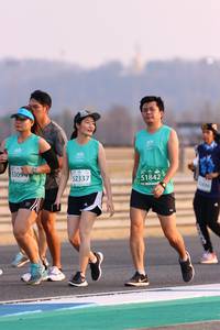 BIB: 5309, 51842, 52337
                            <button type="button" onclick="openModal(10522513)" class="btn btn-primary btn-sm float-right btn-popup" data-toggle="modal" data-target=".modal-high-quality">
                        <i class="fas fa-shopping-cart"></i> Add to Cart
                    </button>
                                            <button type="button" onclick="isThisMe(10522513, true)" class="btn btn-success btn-sm float-right btn-popup btn-isme hidden" data-toggle="tooltip" data-placement="bottom" title="นี่คือรูปของคุณใช่ไหม คลิกที่นี่เพื่อเอาเข้าอัลบั้ม">
                        <i class="fas fa-plus"></i> Add to album
                    </button>
                    <button type="button" onclick="isThisMe(10522513, false)" class="btn btn-warning btn-sm float-right btn-popup btn-isnotme hidden">
                        <i class="fas fa-ban"></i> Remove from album
                    </button>