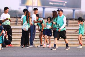 BIB: 0118, 50548
                            <button type="button" onclick="openModal(10551260)" class="btn btn-primary btn-sm float-right btn-popup" data-toggle="modal" data-target=".modal-high-quality">
                        <i class="fas fa-shopping-cart"></i> Add to Cart
                    </button>
                                            <button type="button" onclick="isThisMe(10551260, true)" class="btn btn-success btn-sm float-right btn-popup btn-isme hidden" data-toggle="tooltip" data-placement="bottom" title="นี่คือรูปของคุณใช่ไหม คลิกที่นี่เพื่อเอาเข้าอัลบั้ม">
                        <i class="fas fa-plus"></i> Add to album
                    </button>
                    <button type="button" onclick="isThisMe(10551260, false)" class="btn btn-warning btn-sm float-right btn-popup btn-isnotme hidden">
                        <i class="fas fa-ban"></i> Remove from album
                    </button>