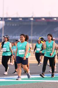 BIB: 71018, 1228, 53236
                            <button type="button" onclick="openModal(10531880)" class="btn btn-primary btn-sm float-right btn-popup" data-toggle="modal" data-target=".modal-high-quality">
                        <i class="fas fa-shopping-cart"></i> Add to Cart
                    </button>
                                            <button type="button" onclick="isThisMe(10531880, true)" class="btn btn-success btn-sm float-right btn-popup btn-isme hidden" data-toggle="tooltip" data-placement="bottom" title="นี่คือรูปของคุณใช่ไหม คลิกที่นี่เพื่อเอาเข้าอัลบั้ม">
                        <i class="fas fa-plus"></i> Add to album
                    </button>
                    <button type="button" onclick="isThisMe(10531880, false)" class="btn btn-warning btn-sm float-right btn-popup btn-isnotme hidden">
                        <i class="fas fa-ban"></i> Remove from album
                    </button>