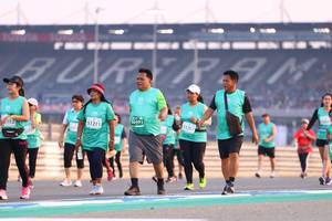 BIB: 50491, 53207, 1211
                            <button type="button" onclick="openModal(10539287)" class="btn btn-primary btn-sm float-right btn-popup" data-toggle="modal" data-target=".modal-high-quality">
                        <i class="fas fa-shopping-cart"></i> Add to Cart
                    </button>
                                            <button type="button" onclick="isThisMe(10539287, true)" class="btn btn-success btn-sm float-right btn-popup btn-isme hidden" data-toggle="tooltip" data-placement="bottom" title="นี่คือรูปของคุณใช่ไหม คลิกที่นี่เพื่อเอาเข้าอัลบั้ม">
                        <i class="fas fa-plus"></i> Add to album
                    </button>
                    <button type="button" onclick="isThisMe(10539287, false)" class="btn btn-warning btn-sm float-right btn-popup btn-isnotme hidden">
                        <i class="fas fa-ban"></i> Remove from album
                    </button>