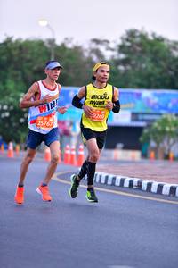 BIB: 0260, 25767
                            <button type="button" onclick="openModal(10834522)" class="btn btn-primary btn-sm float-right btn-popup" data-toggle="modal" data-target=".modal-high-quality">
                        <i class="fas fa-shopping-cart"></i> Add to Cart
                    </button>
                                            <button type="button" onclick="isThisMe(10834522, true)" class="btn btn-success btn-sm float-right btn-popup btn-isme hidden" data-toggle="tooltip" data-placement="bottom" title="นี่คือรูปของคุณใช่ไหม คลิกที่นี่เพื่อเอาเข้าอัลบั้ม">
                        <i class="fas fa-plus"></i> Add to album
                    </button>
                    <button type="button" onclick="isThisMe(10834522, false)" class="btn btn-warning btn-sm float-right btn-popup btn-isnotme hidden">
                        <i class="fas fa-ban"></i> Remove from album
                    </button>