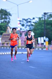 BIB: 078, 25540
                            <button type="button" onclick="openModal(10826828)" class="btn btn-primary btn-sm float-right btn-popup" data-toggle="modal" data-target=".modal-high-quality">
                        <i class="fas fa-shopping-cart"></i> Add to Cart
                    </button>
                                            <button type="button" onclick="isThisMe(10826828, true)" class="btn btn-success btn-sm float-right btn-popup btn-isme hidden" data-toggle="tooltip" data-placement="bottom" title="นี่คือรูปของคุณใช่ไหม คลิกที่นี่เพื่อเอาเข้าอัลบั้ม">
                        <i class="fas fa-plus"></i> Add to album
                    </button>
                    <button type="button" onclick="isThisMe(10826828, false)" class="btn btn-warning btn-sm float-right btn-popup btn-isnotme hidden">
                        <i class="fas fa-ban"></i> Remove from album
                    </button>
