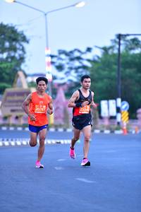 BIB: 25540, 20781
                            <button type="button" onclick="openModal(10826825)" class="btn btn-primary btn-sm float-right btn-popup" data-toggle="modal" data-target=".modal-high-quality">
                        <i class="fas fa-shopping-cart"></i> Add to Cart
                    </button>
                                            <button type="button" onclick="isThisMe(10826825, true)" class="btn btn-success btn-sm float-right btn-popup btn-isme hidden" data-toggle="tooltip" data-placement="bottom" title="นี่คือรูปของคุณใช่ไหม คลิกที่นี่เพื่อเอาเข้าอัลบั้ม">
                        <i class="fas fa-plus"></i> Add to album
                    </button>
                    <button type="button" onclick="isThisMe(10826825, false)" class="btn btn-warning btn-sm float-right btn-popup btn-isnotme hidden">
                        <i class="fas fa-ban"></i> Remove from album
                    </button>