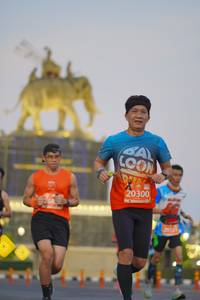 BIB: 20300, 201
                            <button type="button" onclick="openModal(11902935)" class="btn btn-primary btn-sm float-right btn-popup" data-toggle="modal" data-target=".modal-high-quality">
                        <i class="fas fa-shopping-cart"></i> Add to Cart
                    </button>
                                            <button type="button" onclick="isThisMe(11902935, true)" class="btn btn-success btn-sm float-right btn-popup btn-isme hidden" data-toggle="tooltip" data-placement="bottom" title="นี่คือรูปของคุณใช่ไหม คลิกที่นี่เพื่อเอาเข้าอัลบั้ม">
                        <i class="fas fa-plus"></i> Add to album
                    </button>
                    <button type="button" onclick="isThisMe(11902935, false)" class="btn btn-warning btn-sm float-right btn-popup btn-isnotme hidden">
                        <i class="fas fa-ban"></i> Remove from album
                    </button>