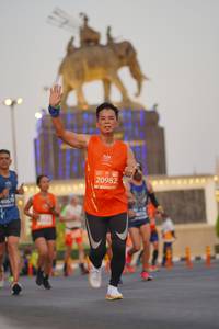 BIB: 20982, 40670
                            <button type="button" onclick="openModal(11914434)" class="btn btn-primary btn-sm float-right btn-popup" data-toggle="modal" data-target=".modal-high-quality">
                        <i class="fas fa-shopping-cart"></i> Add to Cart
                    </button>
                                            <button type="button" onclick="isThisMe(11914434, true)" class="btn btn-success btn-sm float-right btn-popup btn-isme hidden" data-toggle="tooltip" data-placement="bottom" title="นี่คือรูปของคุณใช่ไหม คลิกที่นี่เพื่อเอาเข้าอัลบั้ม">
                        <i class="fas fa-plus"></i> Add to album
                    </button>
                    <button type="button" onclick="isThisMe(11914434, false)" class="btn btn-warning btn-sm float-right btn-popup btn-isnotme hidden">
                        <i class="fas fa-ban"></i> Remove from album
                    </button>