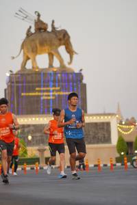 BIB: 20886
                            <button type="button" onclick="openModal(11914256)" class="btn btn-primary btn-sm float-right btn-popup" data-toggle="modal" data-target=".modal-high-quality">
                        <i class="fas fa-shopping-cart"></i> Add to Cart
                    </button>
                                            <button type="button" onclick="isThisMe(11914256, true)" class="btn btn-success btn-sm float-right btn-popup btn-isme hidden" data-toggle="tooltip" data-placement="bottom" title="นี่คือรูปของคุณใช่ไหม คลิกที่นี่เพื่อเอาเข้าอัลบั้ม">
                        <i class="fas fa-plus"></i> Add to album
                    </button>
                    <button type="button" onclick="isThisMe(11914256, false)" class="btn btn-warning btn-sm float-right btn-popup btn-isnotme hidden">
                        <i class="fas fa-ban"></i> Remove from album
                    </button>