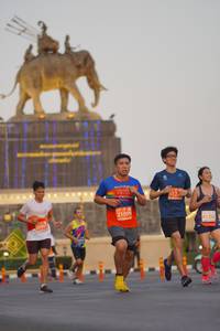 BIB: 812, 21099, 2595, 81250
                            <button type="button" onclick="openModal(11915084)" class="btn btn-primary btn-sm float-right btn-popup" data-toggle="modal" data-target=".modal-high-quality">
                        <i class="fas fa-shopping-cart"></i> Add to Cart
                    </button>
                                            <button type="button" onclick="isThisMe(11915084, true)" class="btn btn-success btn-sm float-right btn-popup btn-isme hidden" data-toggle="tooltip" data-placement="bottom" title="นี่คือรูปของคุณใช่ไหม คลิกที่นี่เพื่อเอาเข้าอัลบั้ม">
                        <i class="fas fa-plus"></i> Add to album
                    </button>
                    <button type="button" onclick="isThisMe(11915084, false)" class="btn btn-warning btn-sm float-right btn-popup btn-isnotme hidden">
                        <i class="fas fa-ban"></i> Remove from album
                    </button>