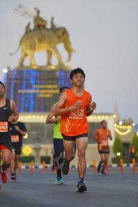 BIB: 26726, 963
                            <button type="button" onclick="openModal(11905284)" class="btn btn-primary btn-sm float-right btn-popup" data-toggle="modal" data-target=".modal-high-quality">
                        <i class="fas fa-shopping-cart"></i> Add to Cart
                    </button>
                                            <button type="button" onclick="isThisMe(11905284, true)" class="btn btn-success btn-sm float-right btn-popup btn-isme hidden" data-toggle="tooltip" data-placement="bottom" title="นี่คือรูปของคุณใช่ไหม คลิกที่นี่เพื่อเอาเข้าอัลบั้ม">
                        <i class="fas fa-plus"></i> Add to album
                    </button>
                    <button type="button" onclick="isThisMe(11905284, false)" class="btn btn-warning btn-sm float-right btn-popup btn-isnotme hidden">
                        <i class="fas fa-ban"></i> Remove from album
                    </button>
