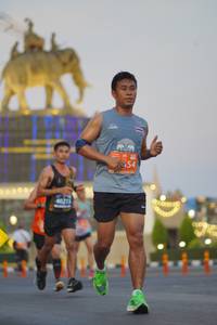 BIB: 154, 40215
                            <button type="button" onclick="openModal(11906379)" class="btn btn-primary btn-sm float-right btn-popup" data-toggle="modal" data-target=".modal-high-quality">
                        <i class="fas fa-shopping-cart"></i> Add to Cart
                    </button>
                                            <button type="button" onclick="isThisMe(11906379, true)" class="btn btn-success btn-sm float-right btn-popup btn-isme hidden" data-toggle="tooltip" data-placement="bottom" title="นี่คือรูปของคุณใช่ไหม คลิกที่นี่เพื่อเอาเข้าอัลบั้ม">
                        <i class="fas fa-plus"></i> Add to album
                    </button>
                    <button type="button" onclick="isThisMe(11906379, false)" class="btn btn-warning btn-sm float-right btn-popup btn-isnotme hidden">
                        <i class="fas fa-ban"></i> Remove from album
                    </button>
