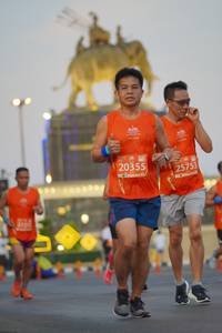 BIB: 20355, 25753
                            <button type="button" onclick="openModal(11906277)" class="btn btn-primary btn-sm float-right btn-popup" data-toggle="modal" data-target=".modal-high-quality">
                        <i class="fas fa-shopping-cart"></i> Add to Cart
                    </button>
                                            <button type="button" onclick="isThisMe(11906277, true)" class="btn btn-success btn-sm float-right btn-popup btn-isme hidden" data-toggle="tooltip" data-placement="bottom" title="นี่คือรูปของคุณใช่ไหม คลิกที่นี่เพื่อเอาเข้าอัลบั้ม">
                        <i class="fas fa-plus"></i> Add to album
                    </button>
                    <button type="button" onclick="isThisMe(11906277, false)" class="btn btn-warning btn-sm float-right btn-popup btn-isnotme hidden">
                        <i class="fas fa-ban"></i> Remove from album
                    </button>