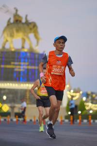 BIB: 20027
                            <button type="button" onclick="openModal(11901903)" class="btn btn-primary btn-sm float-right btn-popup" data-toggle="modal" data-target=".modal-high-quality">
                        <i class="fas fa-shopping-cart"></i> Add to Cart
                    </button>
                                            <button type="button" onclick="isThisMe(11901903, true)" class="btn btn-success btn-sm float-right btn-popup btn-isme hidden" data-toggle="tooltip" data-placement="bottom" title="นี่คือรูปของคุณใช่ไหม คลิกที่นี่เพื่อเอาเข้าอัลบั้ม">
                        <i class="fas fa-plus"></i> Add to album
                    </button>
                    <button type="button" onclick="isThisMe(11901903, false)" class="btn btn-warning btn-sm float-right btn-popup btn-isnotme hidden">
                        <i class="fas fa-ban"></i> Remove from album
                    </button>