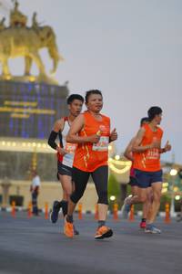 BIB: 29286, 208, 2116
                            <button type="button" onclick="openModal(11903836)" class="btn btn-primary btn-sm float-right btn-popup" data-toggle="modal" data-target=".modal-high-quality">
                        <i class="fas fa-shopping-cart"></i> Add to Cart
                    </button>
                                            <button type="button" onclick="isThisMe(11903836, true)" class="btn btn-success btn-sm float-right btn-popup btn-isme hidden" data-toggle="tooltip" data-placement="bottom" title="นี่คือรูปของคุณใช่ไหม คลิกที่นี่เพื่อเอาเข้าอัลบั้ม">
                        <i class="fas fa-plus"></i> Add to album
                    </button>
                    <button type="button" onclick="isThisMe(11903836, false)" class="btn btn-warning btn-sm float-right btn-popup btn-isnotme hidden">
                        <i class="fas fa-ban"></i> Remove from album
                    </button>
