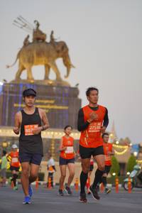 BIB: 807, 27538
                            <button type="button" onclick="openModal(11912403)" class="btn btn-primary btn-sm float-right btn-popup" data-toggle="modal" data-target=".modal-high-quality">
                        <i class="fas fa-shopping-cart"></i> Add to Cart
                    </button>
                                            <button type="button" onclick="isThisMe(11912403, true)" class="btn btn-success btn-sm float-right btn-popup btn-isme hidden" data-toggle="tooltip" data-placement="bottom" title="นี่คือรูปของคุณใช่ไหม คลิกที่นี่เพื่อเอาเข้าอัลบั้ม">
                        <i class="fas fa-plus"></i> Add to album
                    </button>
                    <button type="button" onclick="isThisMe(11912403, false)" class="btn btn-warning btn-sm float-right btn-popup btn-isnotme hidden">
                        <i class="fas fa-ban"></i> Remove from album
                    </button>