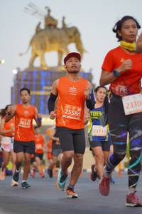 BIB: 23300, 25586, 26343, 23135
                            <button type="button" onclick="openModal(11911578)" class="btn btn-primary btn-sm float-right btn-popup" data-toggle="modal" data-target=".modal-high-quality">
                        <i class="fas fa-shopping-cart"></i> Add to Cart
                    </button>
                                            <button type="button" onclick="isThisMe(11911578, true)" class="btn btn-success btn-sm float-right btn-popup btn-isme hidden" data-toggle="tooltip" data-placement="bottom" title="นี่คือรูปของคุณใช่ไหม คลิกที่นี่เพื่อเอาเข้าอัลบั้ม">
                        <i class="fas fa-plus"></i> Add to album
                    </button>
                    <button type="button" onclick="isThisMe(11911578, false)" class="btn btn-warning btn-sm float-right btn-popup btn-isnotme hidden">
                        <i class="fas fa-ban"></i> Remove from album
                    </button>