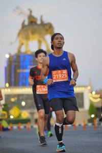 BIB: 21925, 25789
                            <button type="button" onclick="openModal(11906199)" class="btn btn-primary btn-sm float-right btn-popup" data-toggle="modal" data-target=".modal-high-quality">
                        <i class="fas fa-shopping-cart"></i> Add to Cart
                    </button>
                                            <button type="button" onclick="isThisMe(11906199, true)" class="btn btn-success btn-sm float-right btn-popup btn-isme hidden" data-toggle="tooltip" data-placement="bottom" title="นี่คือรูปของคุณใช่ไหม คลิกที่นี่เพื่อเอาเข้าอัลบั้ม">
                        <i class="fas fa-plus"></i> Add to album
                    </button>
                    <button type="button" onclick="isThisMe(11906199, false)" class="btn btn-warning btn-sm float-right btn-popup btn-isnotme hidden">
                        <i class="fas fa-ban"></i> Remove from album
                    </button>
