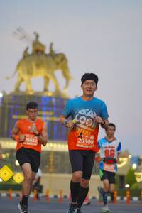 BIB: 20300, 26852
                            <button type="button" onclick="openModal(11902937)" class="btn btn-primary btn-sm float-right btn-popup" data-toggle="modal" data-target=".modal-high-quality">
                        <i class="fas fa-shopping-cart"></i> Add to Cart
                    </button>
                                            <button type="button" onclick="isThisMe(11902937, true)" class="btn btn-success btn-sm float-right btn-popup btn-isme hidden" data-toggle="tooltip" data-placement="bottom" title="นี่คือรูปของคุณใช่ไหม คลิกที่นี่เพื่อเอาเข้าอัลบั้ม">
                        <i class="fas fa-plus"></i> Add to album
                    </button>
                    <button type="button" onclick="isThisMe(11902937, false)" class="btn btn-warning btn-sm float-right btn-popup btn-isnotme hidden">
                        <i class="fas fa-ban"></i> Remove from album
                    </button>