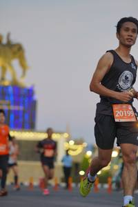 BIB: 20199
                            <button type="button" onclick="openModal(11903035)" class="btn btn-primary btn-sm float-right btn-popup" data-toggle="modal" data-target=".modal-high-quality">
                        <i class="fas fa-shopping-cart"></i> Add to Cart
                    </button>
                                            <button type="button" onclick="isThisMe(11903035, true)" class="btn btn-success btn-sm float-right btn-popup btn-isme hidden" data-toggle="tooltip" data-placement="bottom" title="นี่คือรูปของคุณใช่ไหม คลิกที่นี่เพื่อเอาเข้าอัลบั้ม">
                        <i class="fas fa-plus"></i> Add to album
                    </button>
                    <button type="button" onclick="isThisMe(11903035, false)" class="btn btn-warning btn-sm float-right btn-popup btn-isnotme hidden">
                        <i class="fas fa-ban"></i> Remove from album
                    </button>