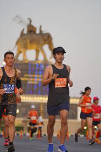 BIB: 80703, 40556
                            <button type="button" onclick="openModal(11912408)" class="btn btn-primary btn-sm float-right btn-popup" data-toggle="modal" data-target=".modal-high-quality">
                        <i class="fas fa-shopping-cart"></i> Add to Cart
                    </button>
                                            <button type="button" onclick="isThisMe(11912408, true)" class="btn btn-success btn-sm float-right btn-popup btn-isme hidden" data-toggle="tooltip" data-placement="bottom" title="นี่คือรูปของคุณใช่ไหม คลิกที่นี่เพื่อเอาเข้าอัลบั้ม">
                        <i class="fas fa-plus"></i> Add to album
                    </button>
                    <button type="button" onclick="isThisMe(11912408, false)" class="btn btn-warning btn-sm float-right btn-popup btn-isnotme hidden">
                        <i class="fas fa-ban"></i> Remove from album
                    </button>