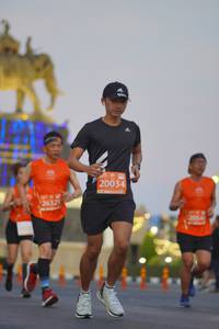 BIB: 20034, 26329, 2054
                            <button type="button" onclick="openModal(11904036)" class="btn btn-primary btn-sm float-right btn-popup" data-toggle="modal" data-target=".modal-high-quality">
                        <i class="fas fa-shopping-cart"></i> Add to Cart
                    </button>
                                            <button type="button" onclick="isThisMe(11904036, true)" class="btn btn-success btn-sm float-right btn-popup btn-isme hidden" data-toggle="tooltip" data-placement="bottom" title="นี่คือรูปของคุณใช่ไหม คลิกที่นี่เพื่อเอาเข้าอัลบั้ม">
                        <i class="fas fa-plus"></i> Add to album
                    </button>
                    <button type="button" onclick="isThisMe(11904036, false)" class="btn btn-warning btn-sm float-right btn-popup btn-isnotme hidden">
                        <i class="fas fa-ban"></i> Remove from album
                    </button>