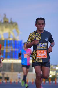 BIB: 20090
                            <button type="button" onclick="openModal(11896405)" class="btn btn-primary btn-sm float-right btn-popup" data-toggle="modal" data-target=".modal-high-quality">
                        <i class="fas fa-shopping-cart"></i> Add to Cart
                    </button>
                                            <button type="button" onclick="isThisMe(11896405, true)" class="btn btn-success btn-sm float-right btn-popup btn-isme hidden" data-toggle="tooltip" data-placement="bottom" title="นี่คือรูปของคุณใช่ไหม คลิกที่นี่เพื่อเอาเข้าอัลบั้ม">
                        <i class="fas fa-plus"></i> Add to album
                    </button>
                    <button type="button" onclick="isThisMe(11896405, false)" class="btn btn-warning btn-sm float-right btn-popup btn-isnotme hidden">
                        <i class="fas fa-ban"></i> Remove from album
                    </button>