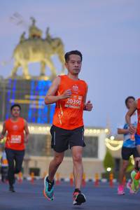 BIB: 20390
                            <button type="button" onclick="openModal(11898538)" class="btn btn-primary btn-sm float-right btn-popup" data-toggle="modal" data-target=".modal-high-quality">
                        <i class="fas fa-shopping-cart"></i> Add to Cart
                    </button>
                                            <button type="button" onclick="isThisMe(11898538, true)" class="btn btn-success btn-sm float-right btn-popup btn-isme hidden" data-toggle="tooltip" data-placement="bottom" title="นี่คือรูปของคุณใช่ไหม คลิกที่นี่เพื่อเอาเข้าอัลบั้ม">
                        <i class="fas fa-plus"></i> Add to album
                    </button>
                    <button type="button" onclick="isThisMe(11898538, false)" class="btn btn-warning btn-sm float-right btn-popup btn-isnotme hidden">
                        <i class="fas fa-ban"></i> Remove from album
                    </button>