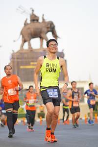 BIB: 40318
                            <button type="button" onclick="openModal(11968936)" class="btn btn-primary btn-sm float-right btn-popup" data-toggle="modal" data-target=".modal-high-quality">
                        <i class="fas fa-shopping-cart"></i> Add to Cart
                    </button>
                                            <button type="button" onclick="isThisMe(11968936, true)" class="btn btn-success btn-sm float-right btn-popup btn-isme hidden" data-toggle="tooltip" data-placement="bottom" title="นี่คือรูปของคุณใช่ไหม คลิกที่นี่เพื่อเอาเข้าอัลบั้ม">
                        <i class="fas fa-plus"></i> Add to album
                    </button>
                    <button type="button" onclick="isThisMe(11968936, false)" class="btn btn-warning btn-sm float-right btn-popup btn-isnotme hidden">
                        <i class="fas fa-ban"></i> Remove from album
                    </button>