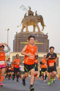 BIB: 5051, 29315, 21018
                            <button type="button" onclick="openModal(11926678)" class="btn btn-primary btn-sm float-right btn-popup" data-toggle="modal" data-target=".modal-high-quality">
                        <i class="fas fa-shopping-cart"></i> Add to Cart
                    </button>
                                            <button type="button" onclick="isThisMe(11926678, true)" class="btn btn-success btn-sm float-right btn-popup btn-isme hidden" data-toggle="tooltip" data-placement="bottom" title="นี่คือรูปของคุณใช่ไหม คลิกที่นี่เพื่อเอาเข้าอัลบั้ม">
                        <i class="fas fa-plus"></i> Add to album
                    </button>
                    <button type="button" onclick="isThisMe(11926678, false)" class="btn btn-warning btn-sm float-right btn-popup btn-isnotme hidden">
                        <i class="fas fa-ban"></i> Remove from album
                    </button>