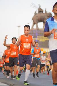 BIB: 26066, 25776
                            <button type="button" onclick="openModal(11963968)" class="btn btn-primary btn-sm float-right btn-popup" data-toggle="modal" data-target=".modal-high-quality">
                        <i class="fas fa-shopping-cart"></i> Add to Cart
                    </button>
                                            <button type="button" onclick="isThisMe(11963968, true)" class="btn btn-success btn-sm float-right btn-popup btn-isme hidden" data-toggle="tooltip" data-placement="bottom" title="นี่คือรูปของคุณใช่ไหม คลิกที่นี่เพื่อเอาเข้าอัลบั้ม">
                        <i class="fas fa-plus"></i> Add to album
                    </button>
                    <button type="button" onclick="isThisMe(11963968, false)" class="btn btn-warning btn-sm float-right btn-popup btn-isnotme hidden">
                        <i class="fas fa-ban"></i> Remove from album
                    </button>