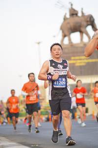 BIB: 41209
                            <button type="button" onclick="openModal(11972334)" class="btn btn-primary btn-sm float-right btn-popup" data-toggle="modal" data-target=".modal-high-quality">
                        <i class="fas fa-shopping-cart"></i> Add to Cart
                    </button>
                                            <button type="button" onclick="isThisMe(11972334, true)" class="btn btn-success btn-sm float-right btn-popup btn-isme hidden" data-toggle="tooltip" data-placement="bottom" title="นี่คือรูปของคุณใช่ไหม คลิกที่นี่เพื่อเอาเข้าอัลบั้ม">
                        <i class="fas fa-plus"></i> Add to album
                    </button>
                    <button type="button" onclick="isThisMe(11972334, false)" class="btn btn-warning btn-sm float-right btn-popup btn-isnotme hidden">
                        <i class="fas fa-ban"></i> Remove from album
                    </button>