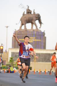 BIB: 41073
                            <button type="button" onclick="openModal(11965537)" class="btn btn-primary btn-sm float-right btn-popup" data-toggle="modal" data-target=".modal-high-quality">
                        <i class="fas fa-shopping-cart"></i> Add to Cart
                    </button>
                                            <button type="button" onclick="isThisMe(11965537, true)" class="btn btn-success btn-sm float-right btn-popup btn-isme hidden" data-toggle="tooltip" data-placement="bottom" title="นี่คือรูปของคุณใช่ไหม คลิกที่นี่เพื่อเอาเข้าอัลบั้ม">
                        <i class="fas fa-plus"></i> Add to album
                    </button>
                    <button type="button" onclick="isThisMe(11965537, false)" class="btn btn-warning btn-sm float-right btn-popup btn-isnotme hidden">
                        <i class="fas fa-ban"></i> Remove from album
                    </button>