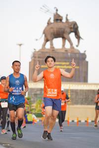 BIB: 40412, 26368, 29110
                            <button type="button" onclick="openModal(11967070)" class="btn btn-primary btn-sm float-right btn-popup" data-toggle="modal" data-target=".modal-high-quality">
                        <i class="fas fa-shopping-cart"></i> Add to Cart
                    </button>
                                            <button type="button" onclick="isThisMe(11967070, true)" class="btn btn-success btn-sm float-right btn-popup btn-isme hidden" data-toggle="tooltip" data-placement="bottom" title="นี่คือรูปของคุณใช่ไหม คลิกที่นี่เพื่อเอาเข้าอัลบั้ม">
                        <i class="fas fa-plus"></i> Add to album
                    </button>
                    <button type="button" onclick="isThisMe(11967070, false)" class="btn btn-warning btn-sm float-right btn-popup btn-isnotme hidden">
                        <i class="fas fa-ban"></i> Remove from album
                    </button>