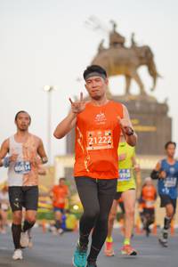BIB: 21222, 60614, 1956
                            <button type="button" onclick="openModal(11979995)" class="btn btn-primary btn-sm float-right btn-popup" data-toggle="modal" data-target=".modal-high-quality">
                        <i class="fas fa-shopping-cart"></i> Add to Cart
                    </button>
                                            <button type="button" onclick="isThisMe(11979995, true)" class="btn btn-success btn-sm float-right btn-popup btn-isme hidden" data-toggle="tooltip" data-placement="bottom" title="นี่คือรูปของคุณใช่ไหม คลิกที่นี่เพื่อเอาเข้าอัลบั้ม">
                        <i class="fas fa-plus"></i> Add to album
                    </button>
                    <button type="button" onclick="isThisMe(11979995, false)" class="btn btn-warning btn-sm float-right btn-popup btn-isnotme hidden">
                        <i class="fas fa-ban"></i> Remove from album
                    </button>